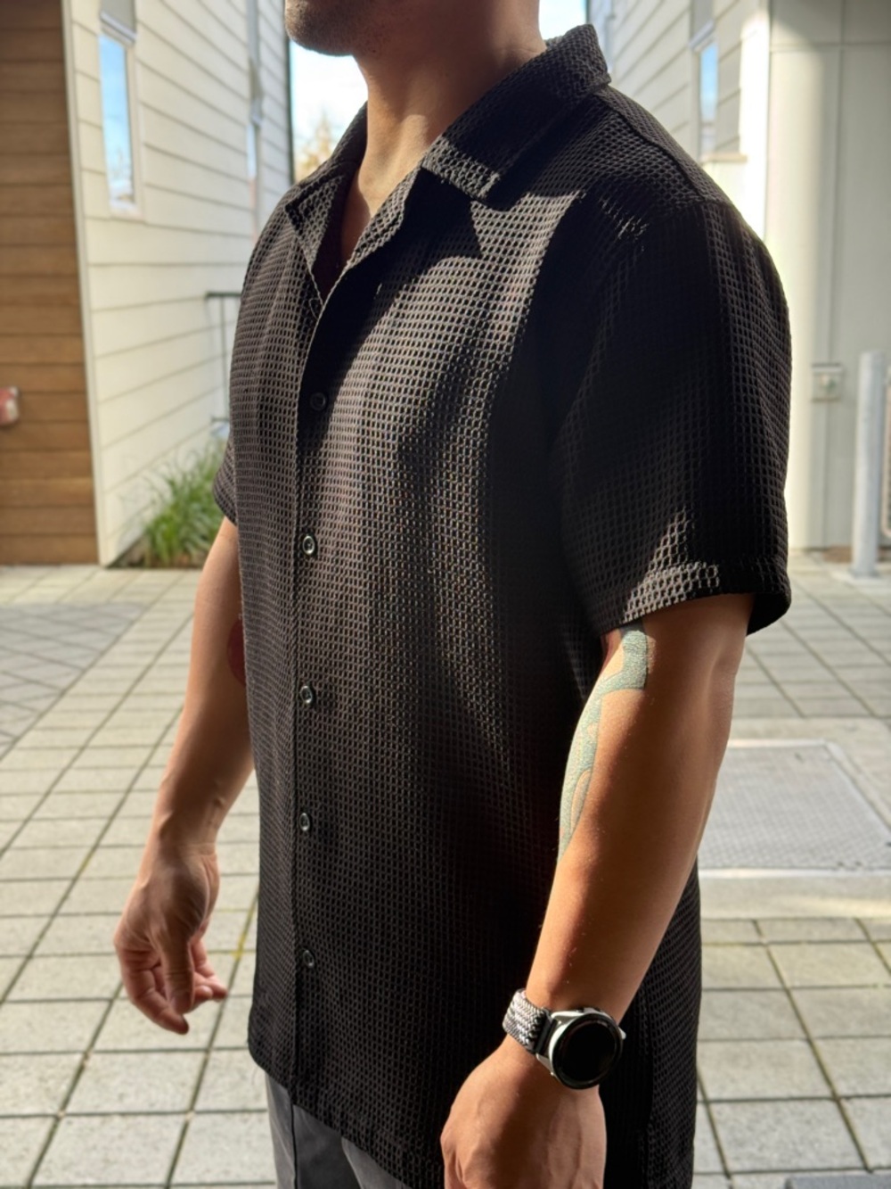 Original Deluxe Black Textured Short-Sleeve Button-Down Shirt